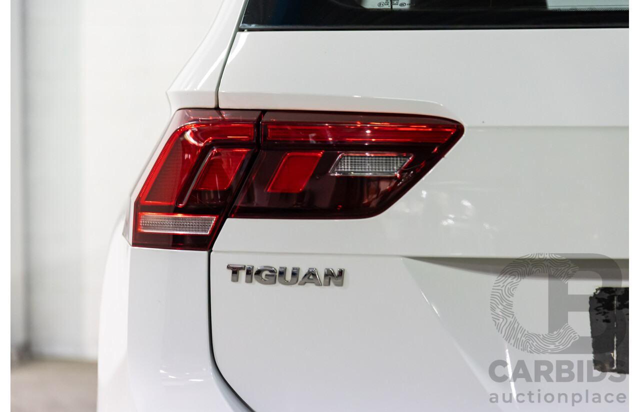 04/2017 Volkswagen Tiguan 132 TSI Comfortline (AWD) 5NA 4d Wagon Pure White Turbo 2.0L