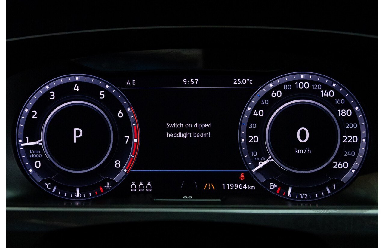 04/2017 Volkswagen Tiguan 132 TSI Comfortline (AWD) 5NA 4d Wagon Pure White Turbo 2.0L