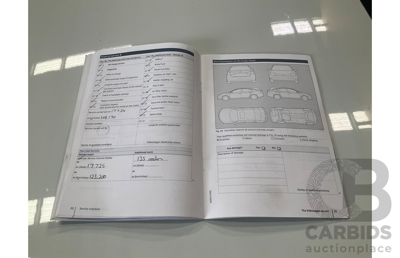 04/2017 Volkswagen Tiguan 132 TSI Comfortline (AWD) 5NA 4d Wagon Pure White Turbo 2.0L