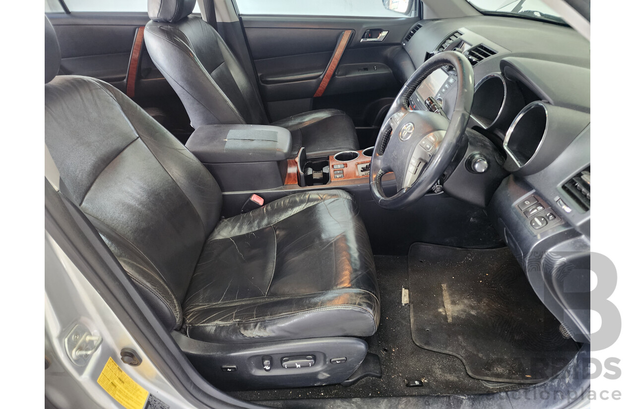 3/2008 Toyota Kluger Grande (4x4) GSU45R 4d Wagon Silver 3.5L