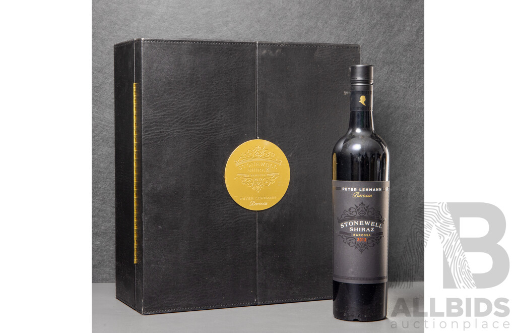 Peter Lehmann Stonewall Shiraz Vintage 2012 in Leather Presentation Box