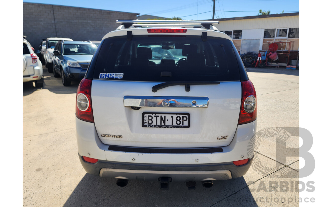 11/2010 Holden Captiva LX (4x4) CG MY10 4d Wagon White 3.2L