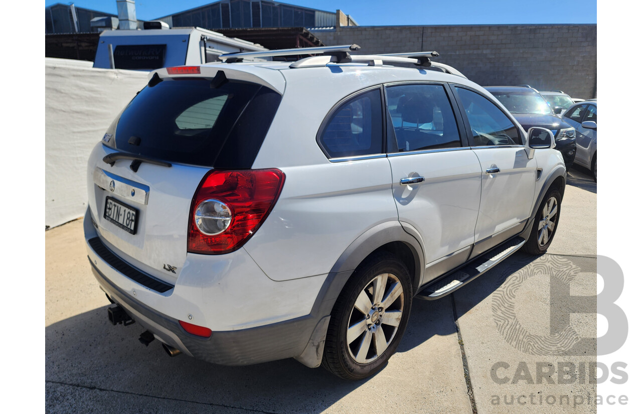 11/2010 Holden Captiva LX (4x4) CG MY10 4d Wagon White 3.2L