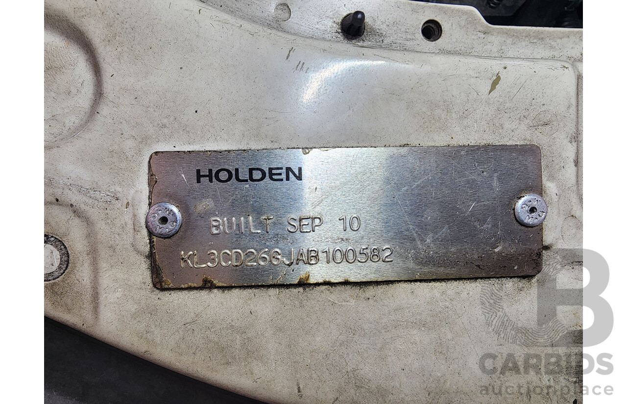 11/2010 Holden Captiva LX (4x4) CG MY10 4d Wagon White 3.2L