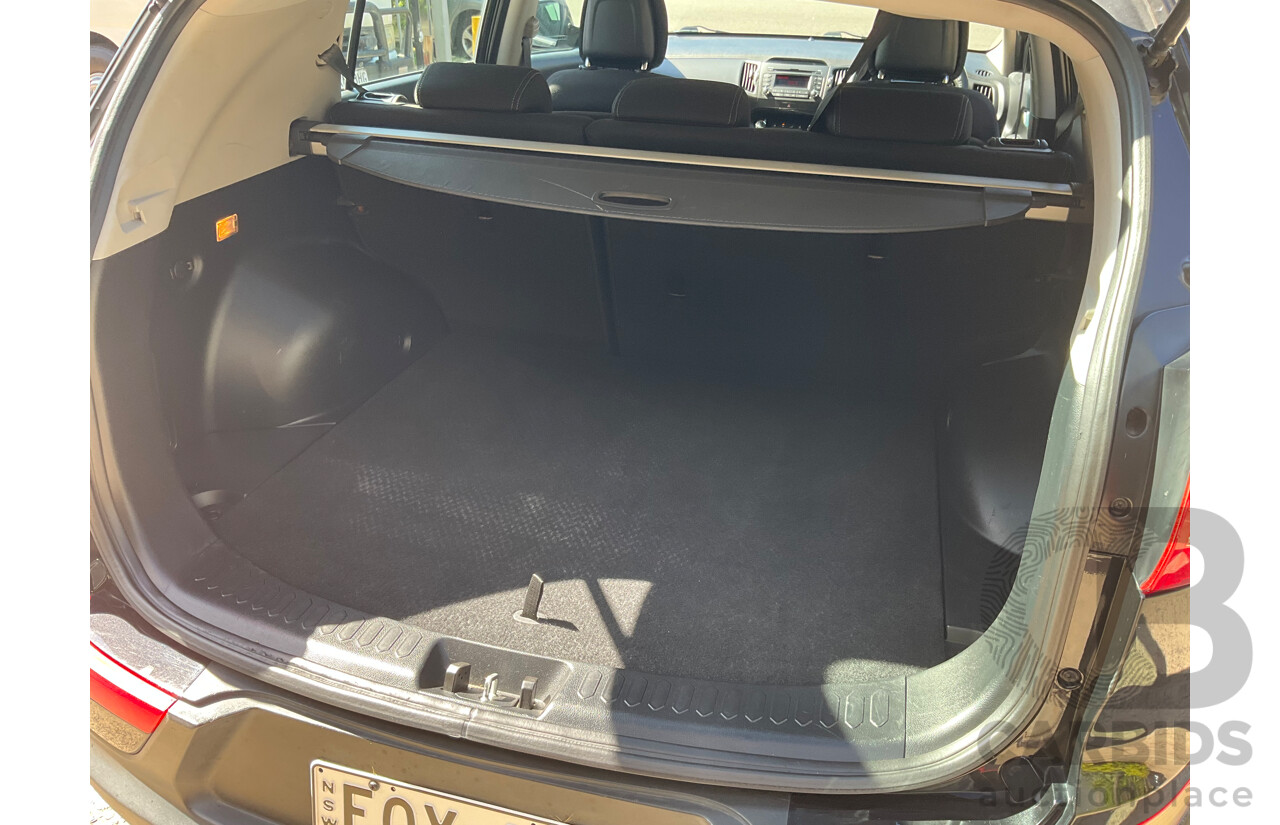 6/2013 Kia Sportage Si (FWD) SL MY13 4d Wagon Ebony Black 2.0L