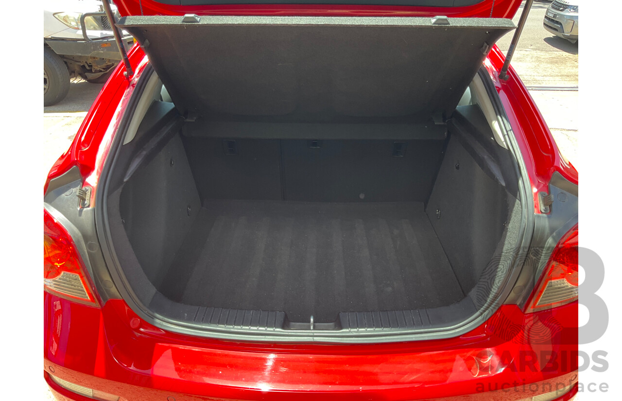 1/2014 Holden Cruze Equipe JH MY14 4d Sedan Red Hot 1.8L