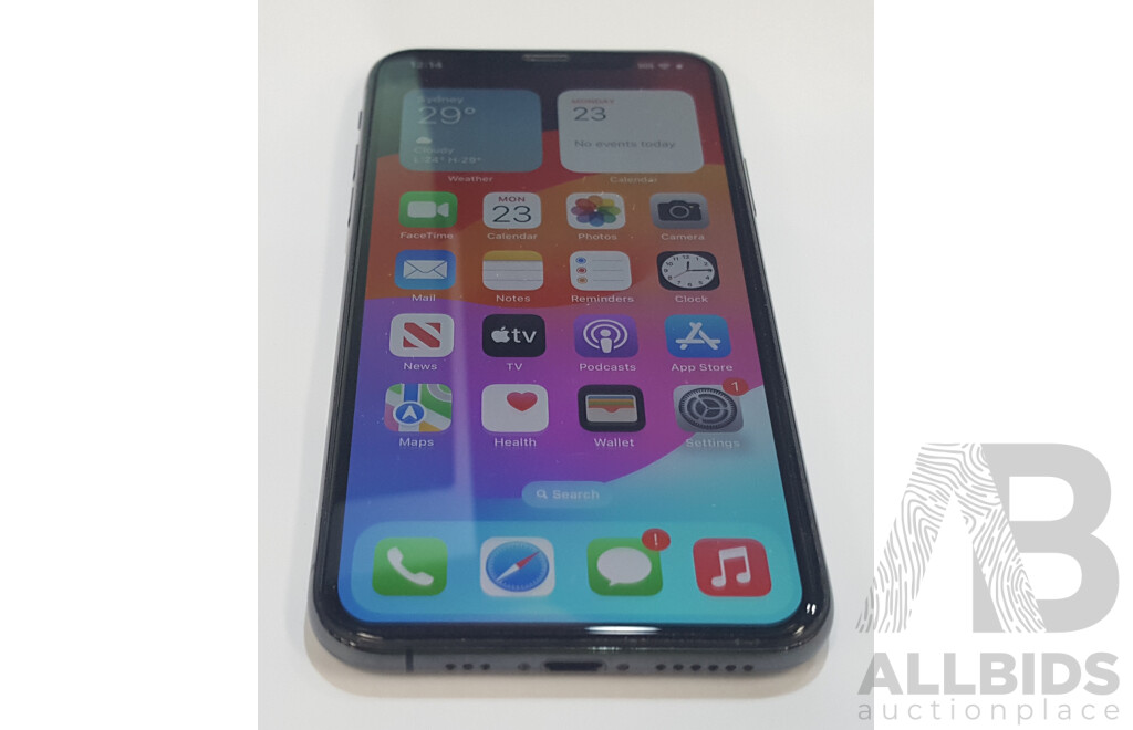 Apple (A2097) 5.8-Inch 64GB LTE iPhone Xs