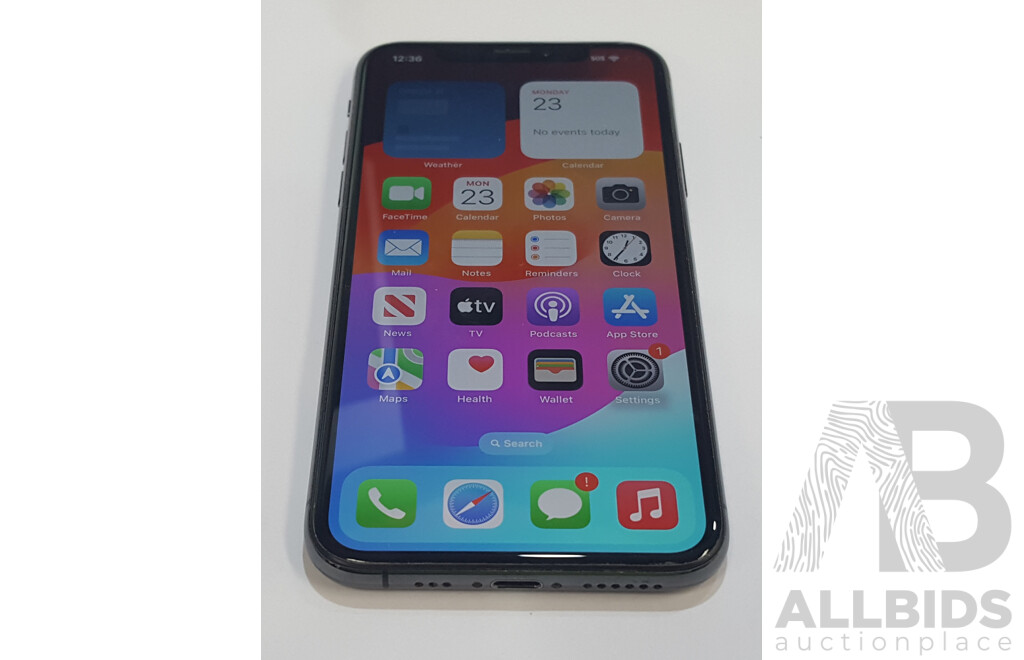 Apple (A2097) 5.8-Inch 64GB LTE iPhone Xs