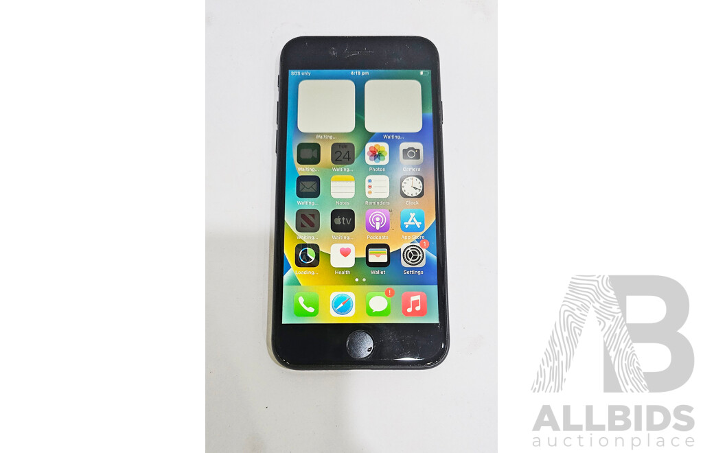 Apple (A1863) 4.7-Inch 64GB LTE IPhone 8