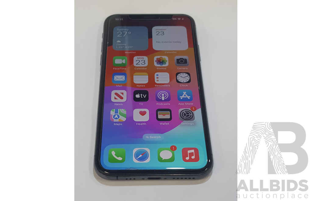 Apple (A2097) 5.8-Inch 64GB LTE iPhone Xs