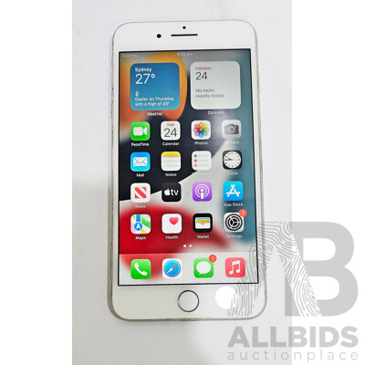 Apple (A1784) 5.5-Inch 32GB LTE IPhone 7 Plus