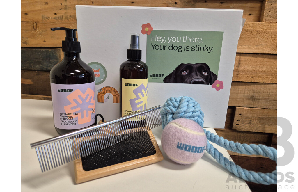 L101 - Wooof Grooming Doggy Gift Pack