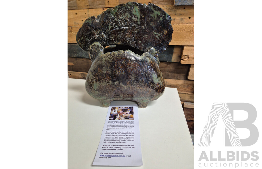 L103 - Monika Leone Pottery Vessel