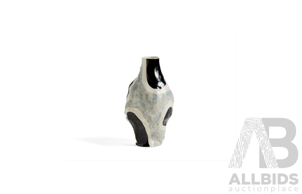 L114 - HAYS Glossy Cow Vase Designed by Jessica Hans