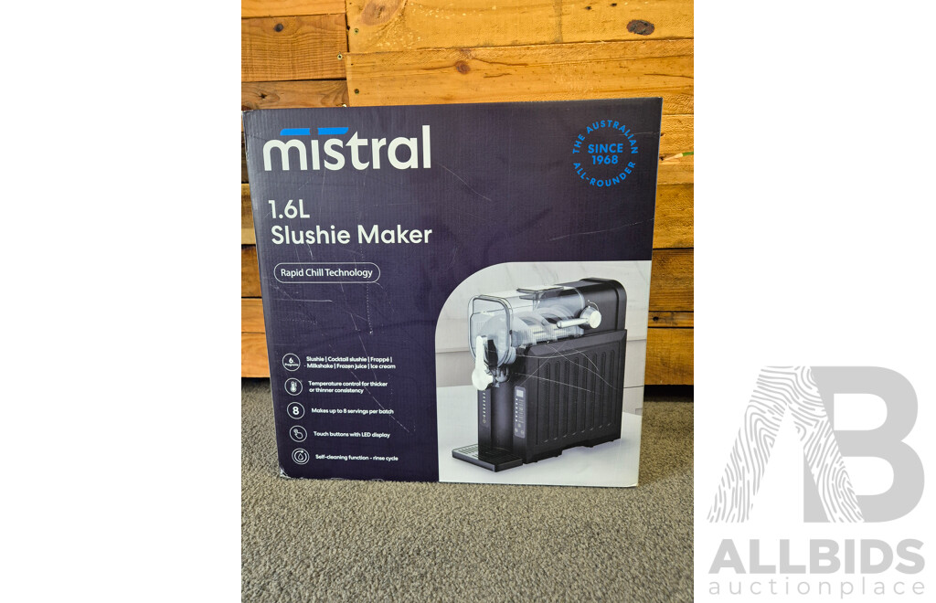 L124 - Mistral 1.6 Litre Slushie Maker