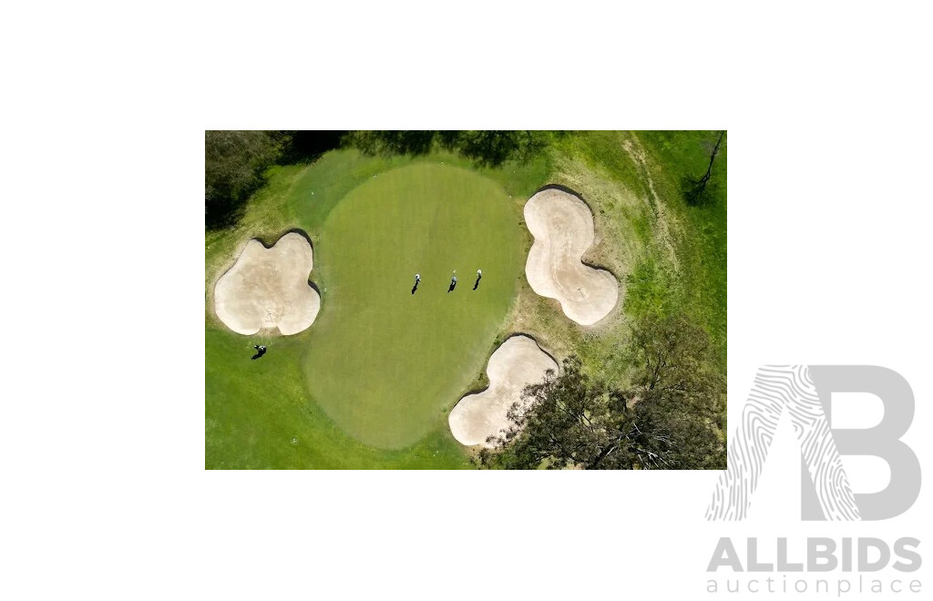 Royal Canberra Golf Club Round of Golf for 4 People with Carts