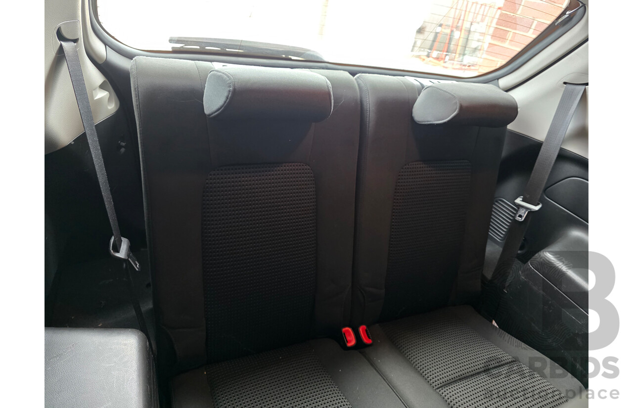 1/2015 Holden Captiva 7 LS CG MY15 4d Wagon Silver 2.4L -7 Seats