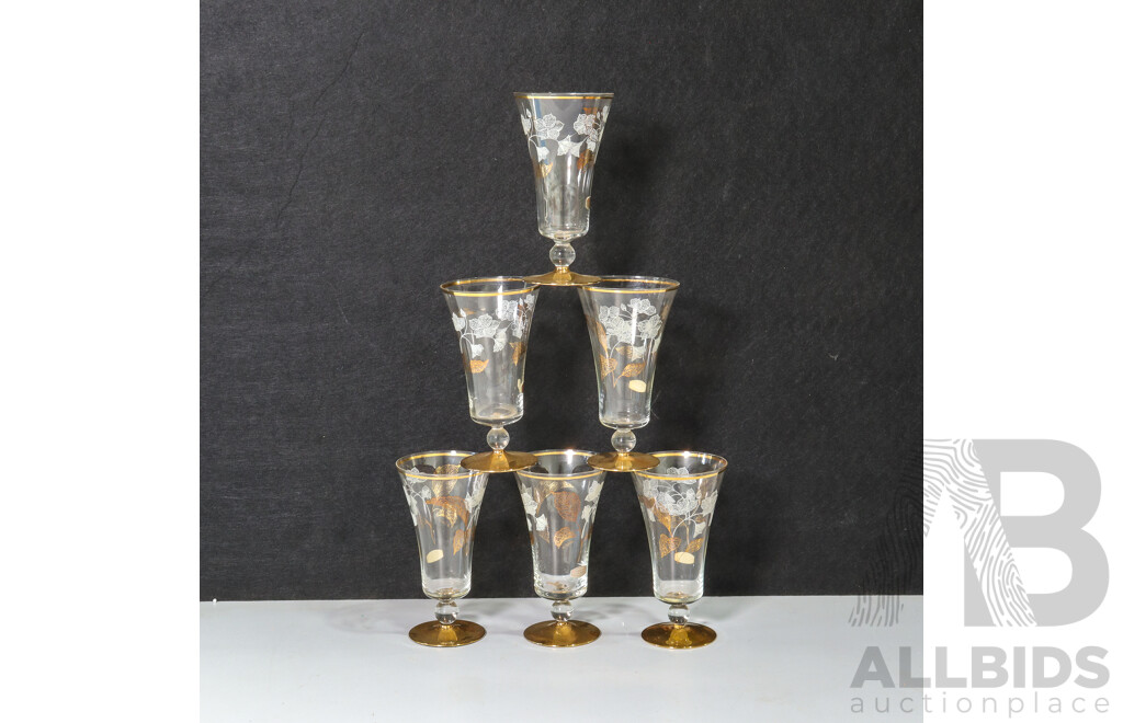 Set of 6 Glasses with Floral Engraving and Gold Base and Details