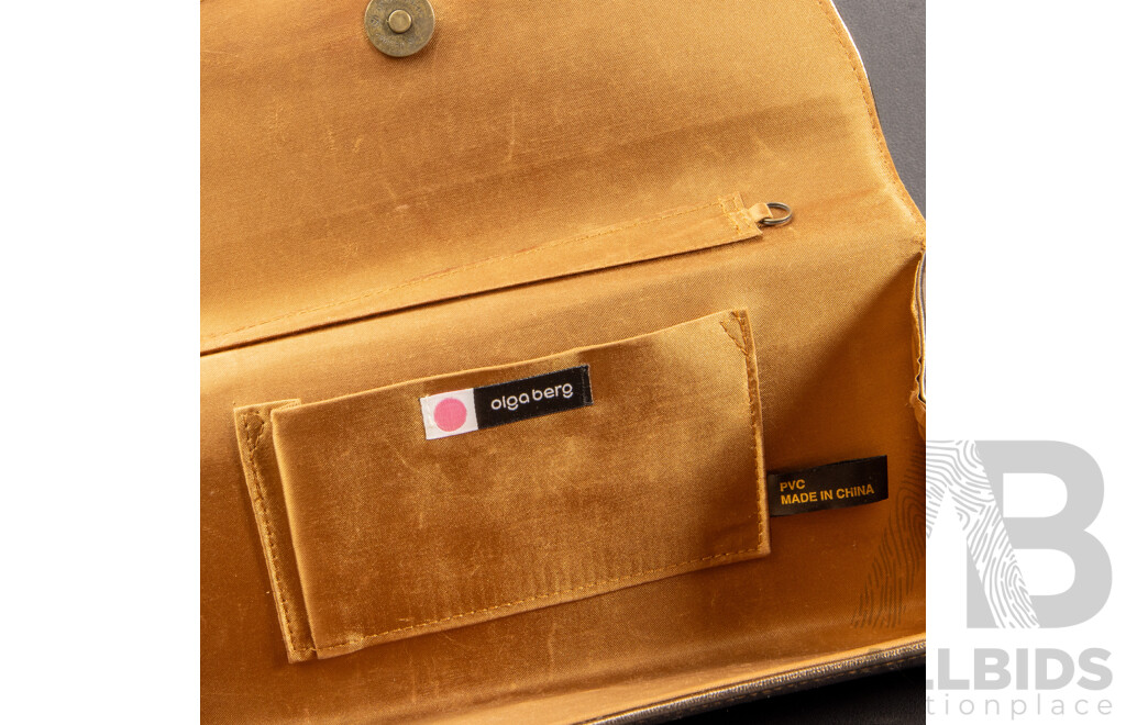 Retro Olga Berg Women's Clutch Purse