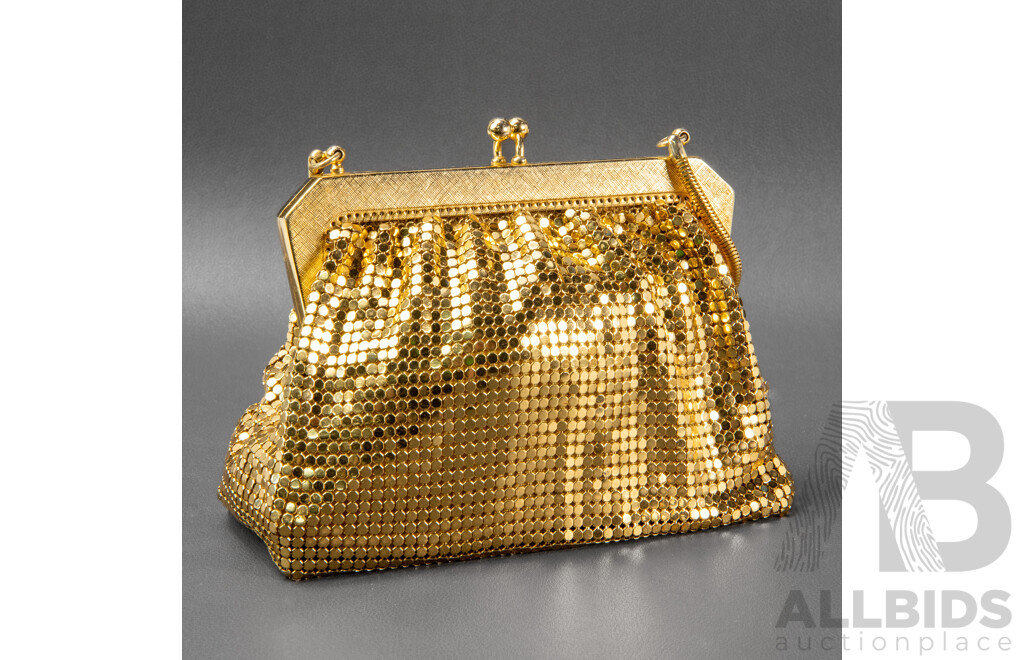 Vintage Gold-Tone Mesh Evening Clutch Purse - by Parklane