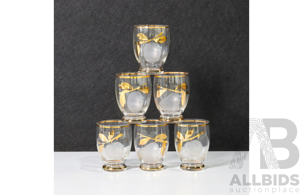 Set of 6 Shot Glasses with Pear Engraving and Gold Details