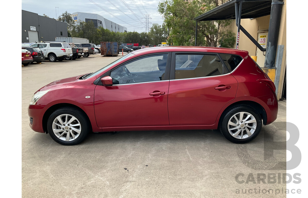 9/2015 Nissan Pulsar ST C12 SERIES 2 5d Hatchback Cayenne Red Metallic 1.8L