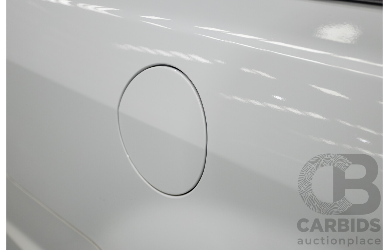 9/2011 Holden Commodore SS VE II MY12 Utility Heron White V8 6.0L