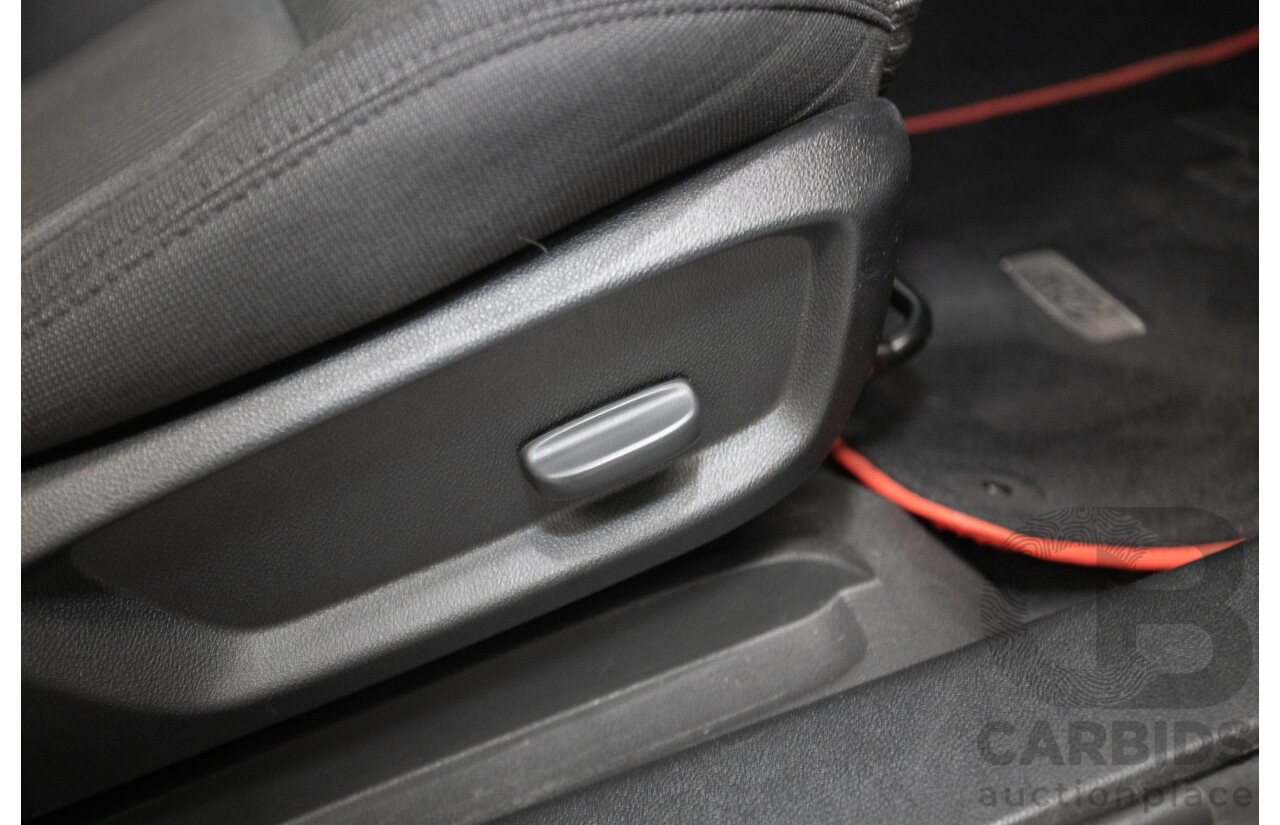 9/2011 Holden Commodore SS VE II MY12 Utility Heron White V8 6.0L