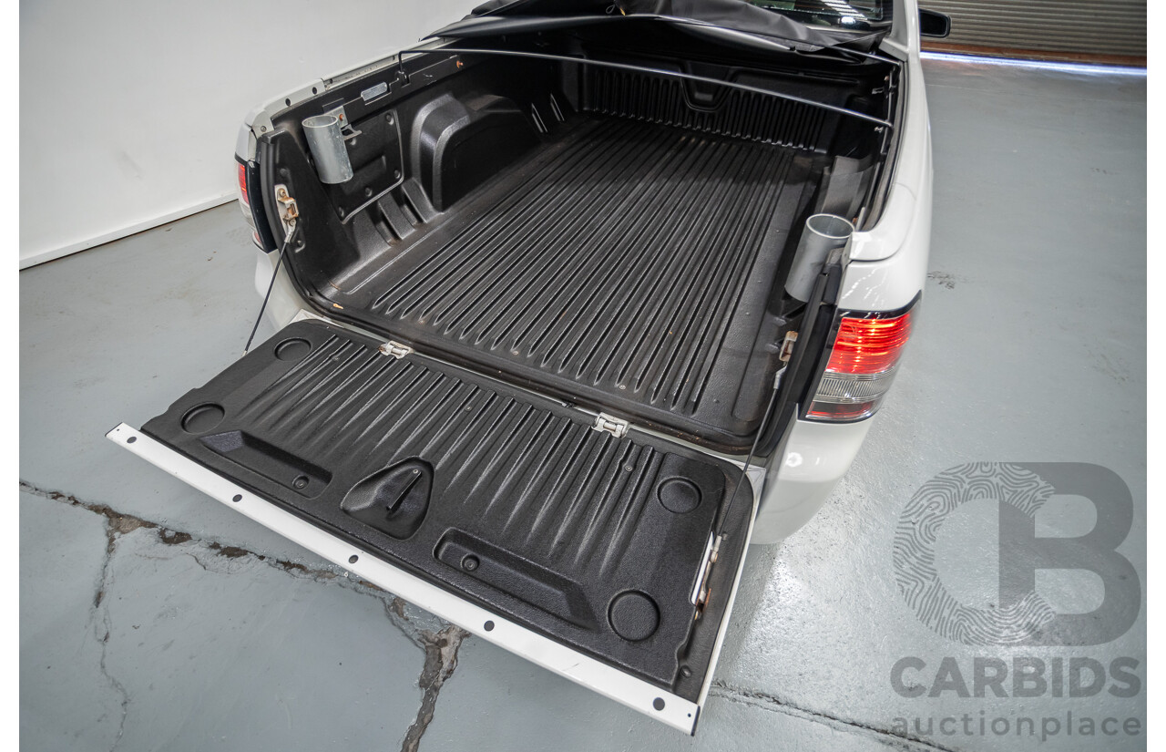 9/2011 Holden Commodore SS VE II MY12 Utility Heron White V8 6.0L