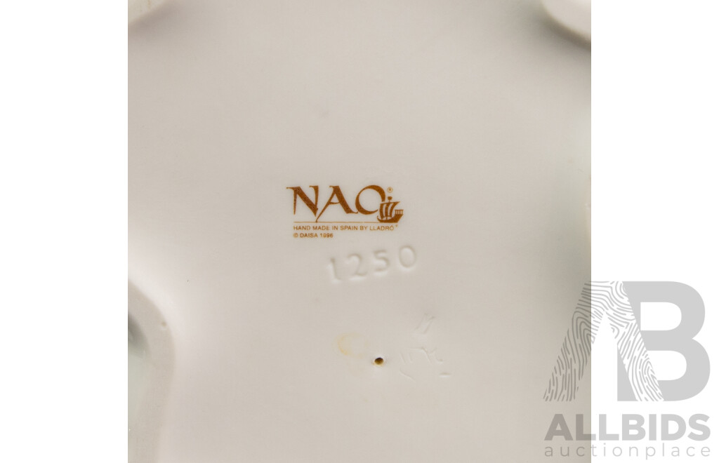 Large Nao Figure of a Seated Lady