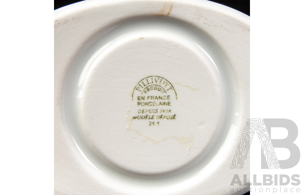 Pillivuyt French Porcelain Sauceboat and Warmer, Height 13 cm (2 Pieces)