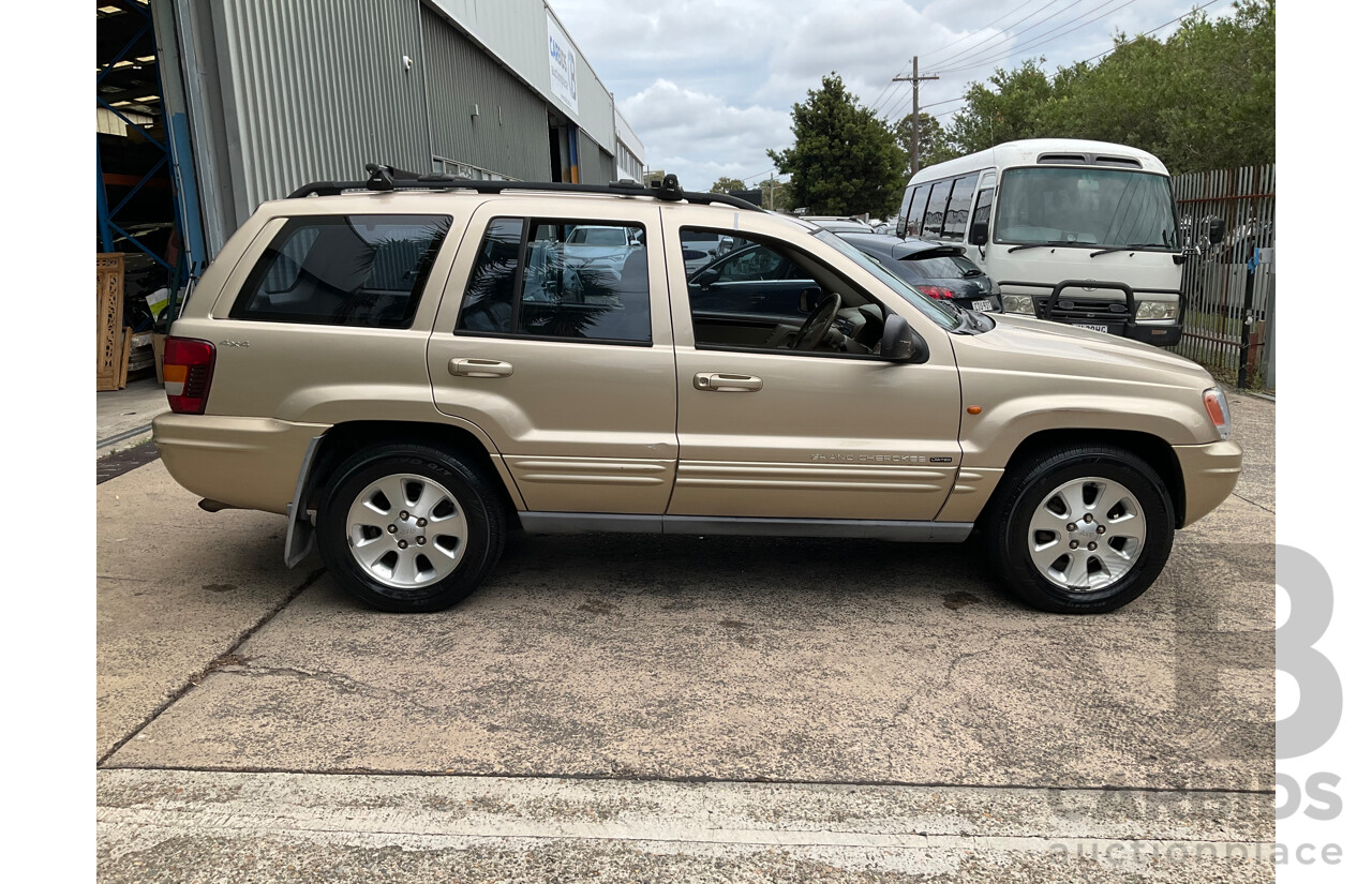 7/2001 Jeep Grand Cherokee Limited (4x4) WG 4d Wagon Champagne Pearl Metallic V8 4.7L