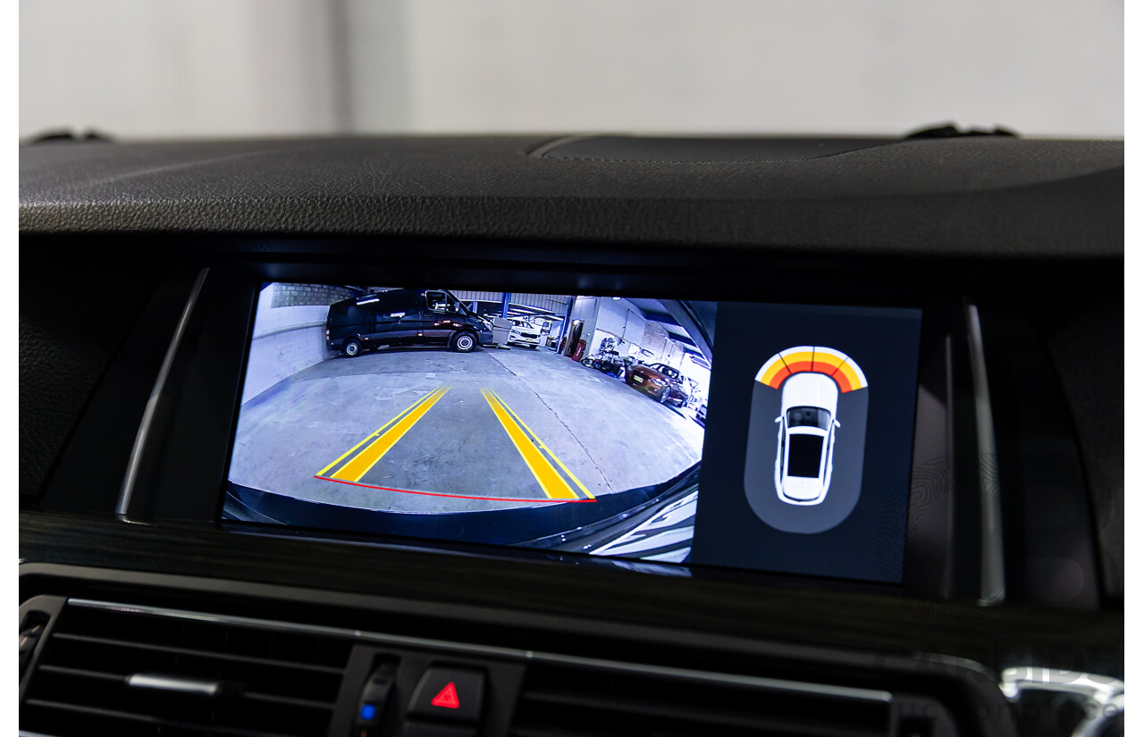 4/2013 BMW 520i Touring F11 MY14 4d Wagon Sophisto Grey Brilliant Effect Metallic Turbo 2.0L - 4/2015 Personal Import