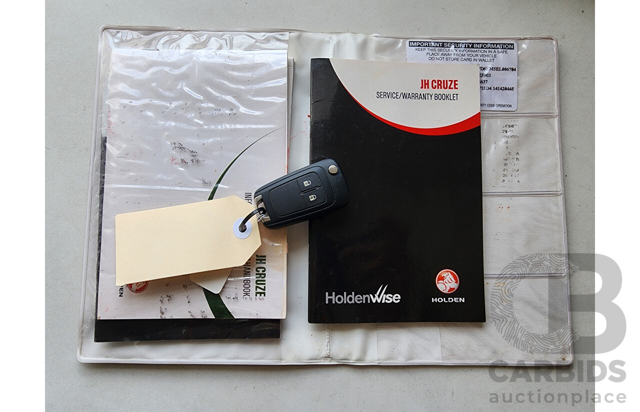 9/2014 Holden Cruze Equipe JH MY14 5d Hatchback White 1.8L