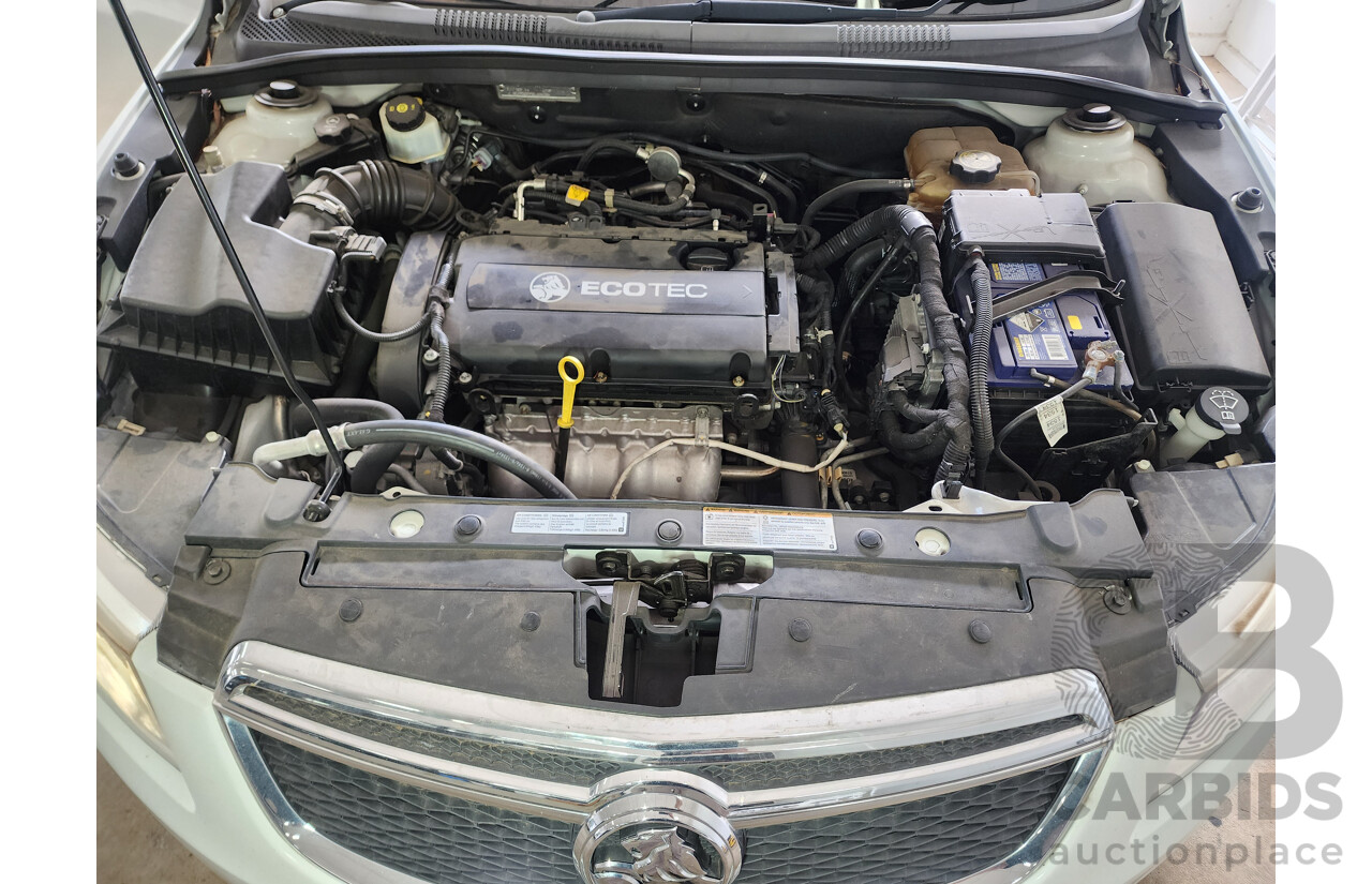 9/2014 Holden Cruze Equipe JH MY14 5d Hatchback White 1.8L