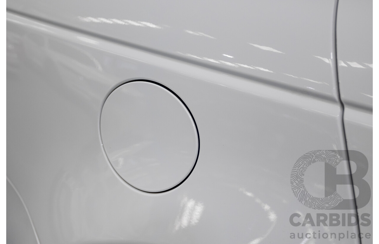 8/2015 Land Rover Discovery Sport TD4 SE LC 4d Wagon Fuji White Turbo Diesel 2.2L