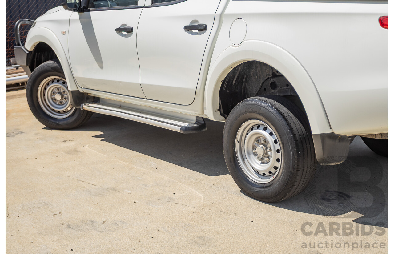 10/2016 Mitsubishi Triton GLX (4x4) MQ MY16 Dual Cab Utility Solid White Turbo Diesel 2.4L