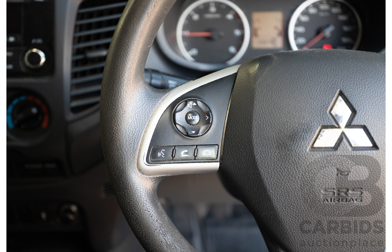 10/2016 Mitsubishi Triton GLX (4x4) MQ MY16 Dual Cab Utility Solid White Turbo Diesel 2.4L