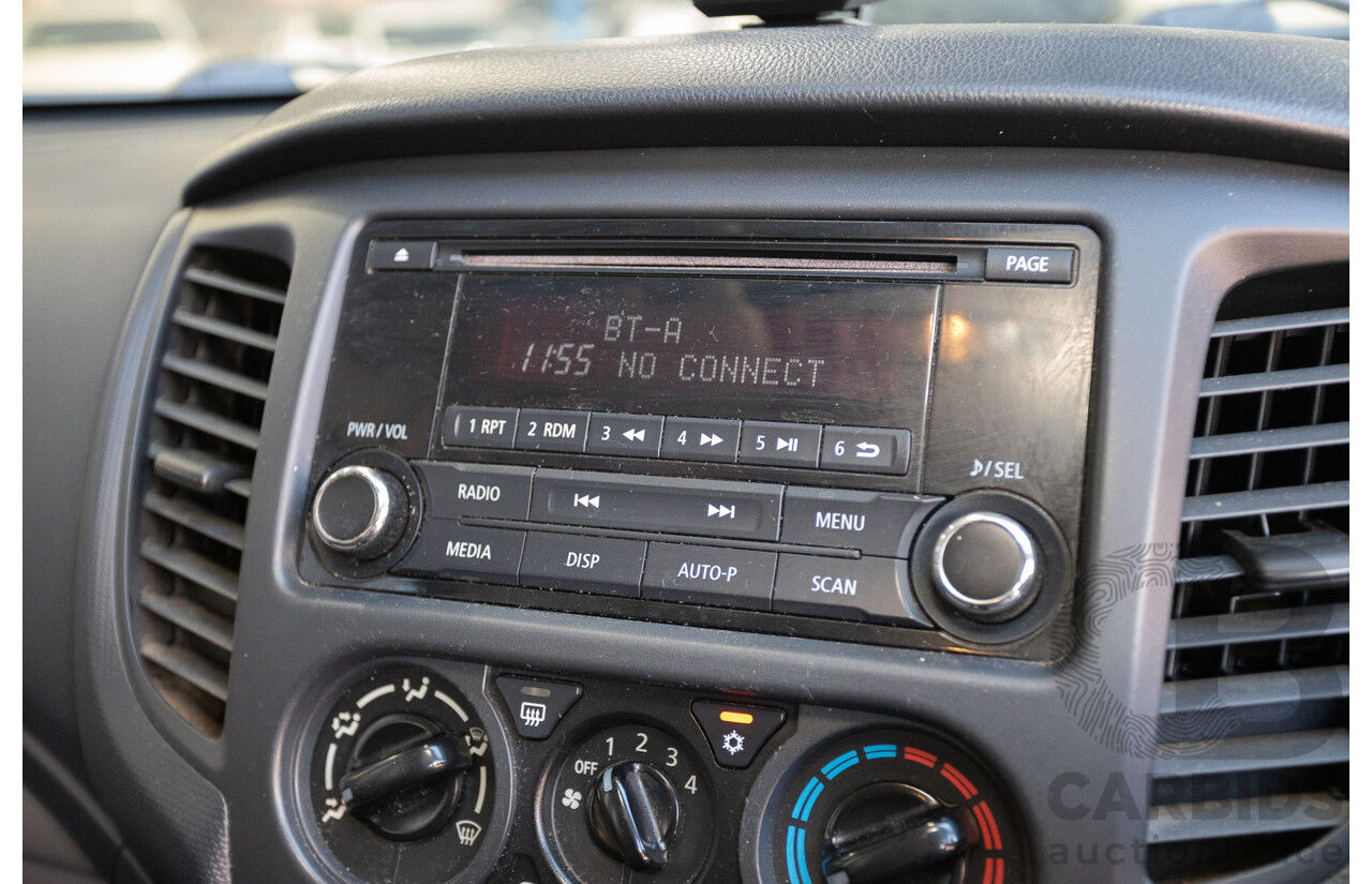 10/2016 Mitsubishi Triton GLX (4x4) MQ MY16 Dual Cab Utility Solid White Turbo Diesel 2.4L