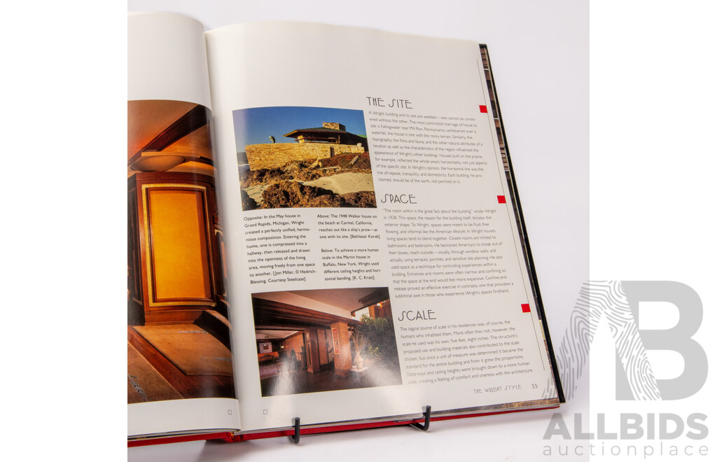 the Wright Style - Interiors of Frank Lloyd Write by Carla Lind