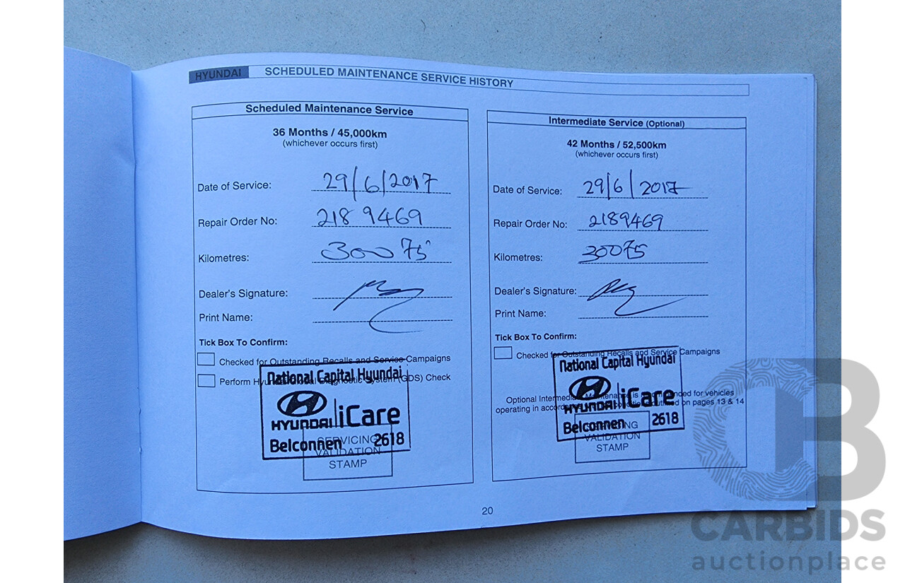 2/2014 Hyundai i30 Trophy GD MY14 5d Hatchback White 1.8L