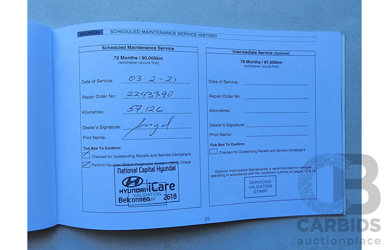 2/2014 Hyundai i30 Trophy GD MY14 5d Hatchback White 1.8L