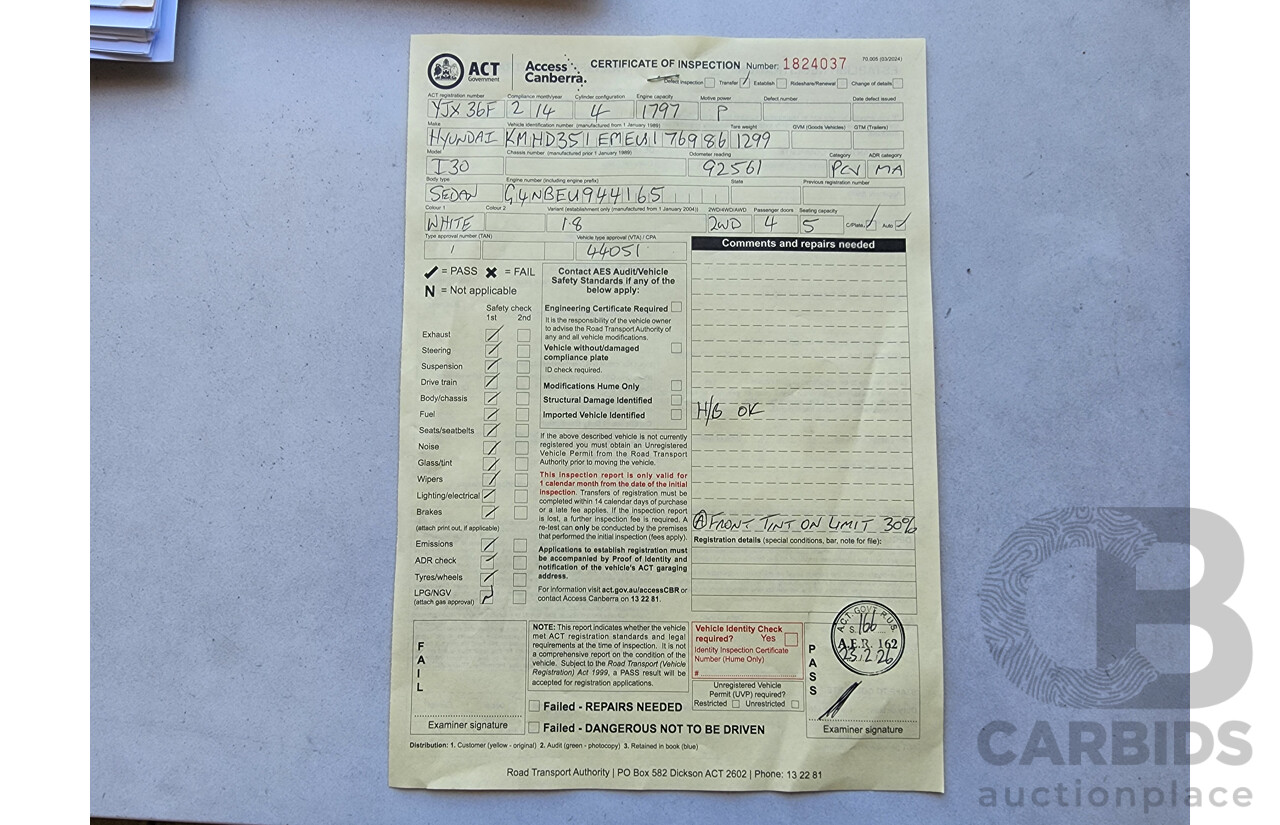 2/2014 Hyundai i30 Trophy GD MY14 5d Hatchback White 1.8L