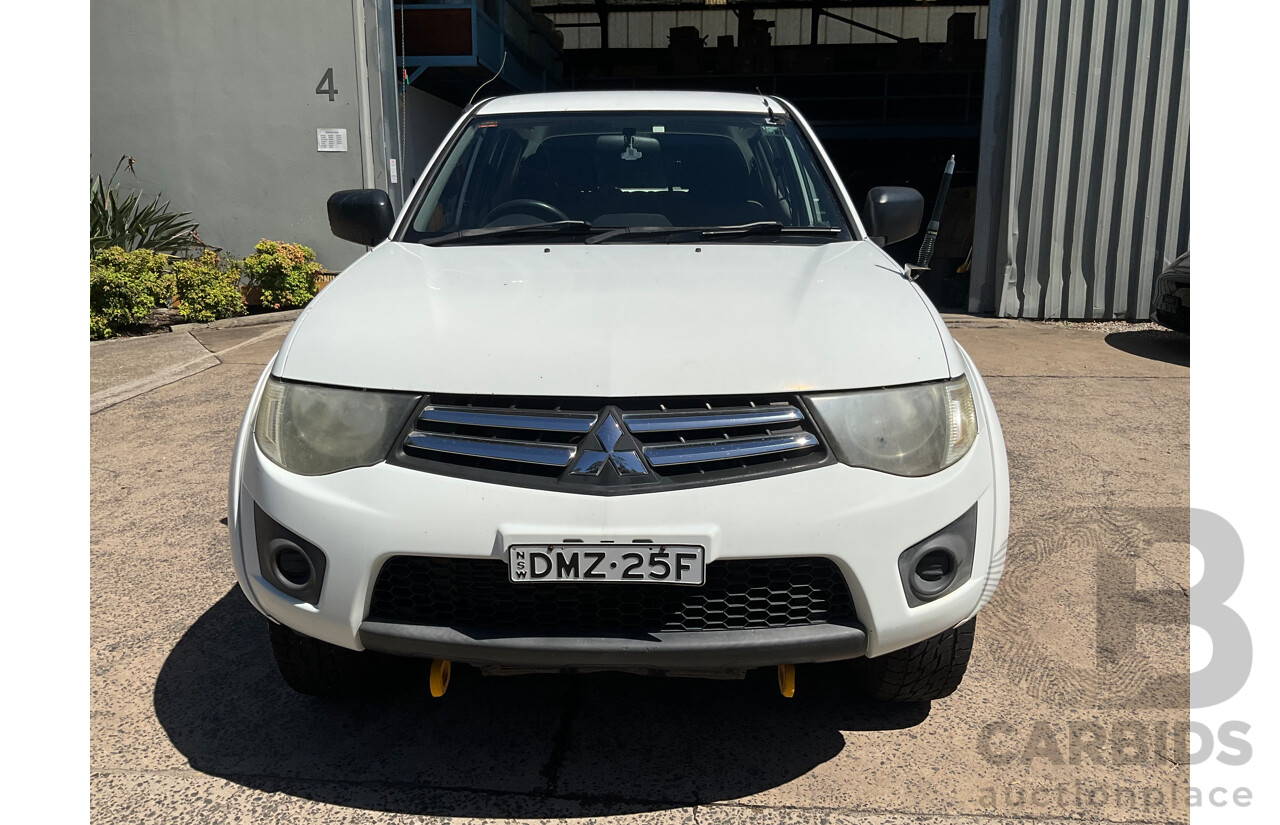 1/2012 Mitsubishi Triton GLX (4x4) MN MY12 Double Cab Utility Solid White Diesel Turbo 2.5L