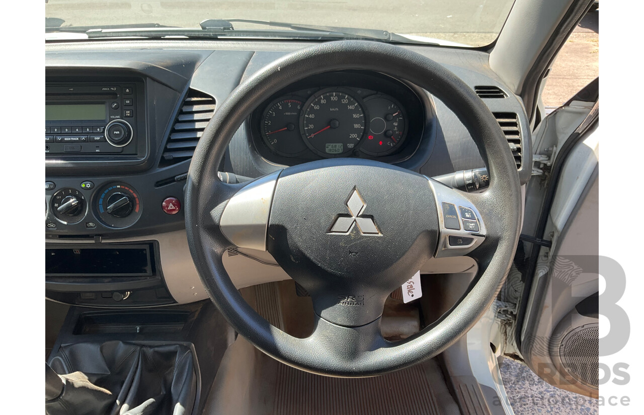 1/2012 Mitsubishi Triton GLX (4x4) MN MY12 Double Cab Utility Solid White Diesel Turbo 2.5L