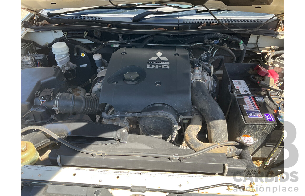 1/2012 Mitsubishi Triton GLX (4x4) MN MY12 Double Cab Utility Solid White Diesel Turbo 2.5L