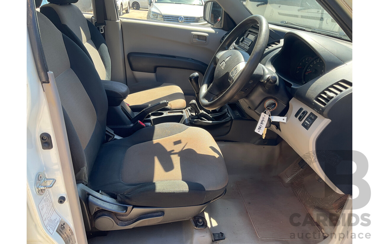 1/2012 Mitsubishi Triton GLX (4x4) MN MY12 Double Cab Utility Solid White Diesel Turbo 2.5L