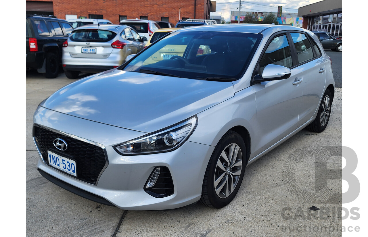 9/2017 Hyundai i30 Active PD MY17 5d Hatchback Silver 1.8L