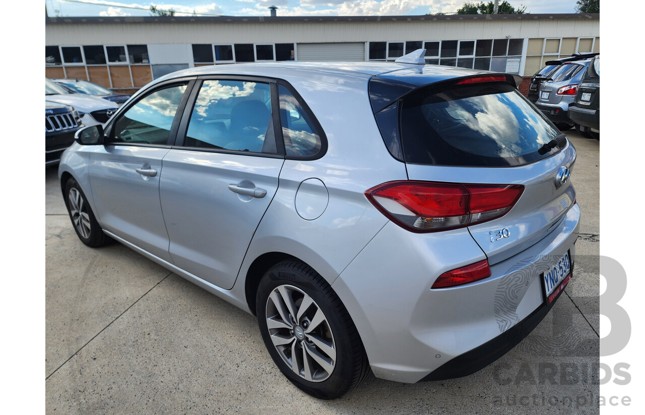 9/2017 Hyundai i30 Active PD MY17 5d Hatchback Silver 1.8L