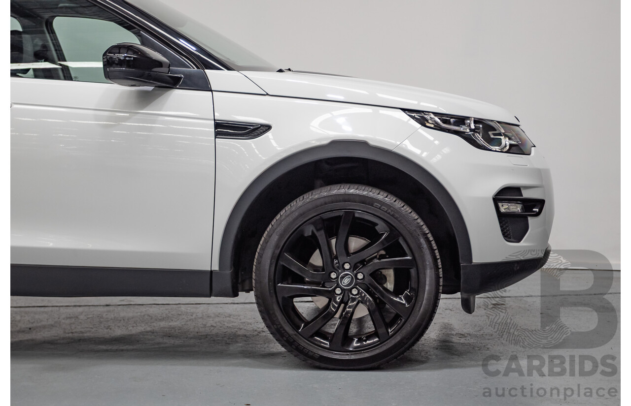 11/2017 Land Rover Discovery Sport TD4 (132kW) HSE (AWD) L550 MY18 4D Wagon Polaris White Turbo Diesel 2.0L - 7 Seats